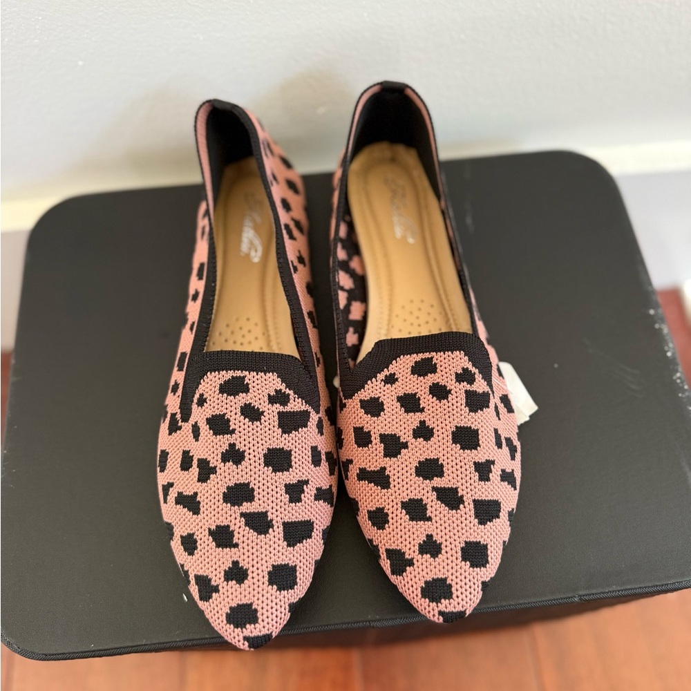 Leopard Print Pink and Black Women's Loafers